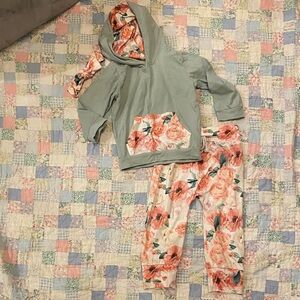 Amazon Kids Matching Set - mint green and Floral